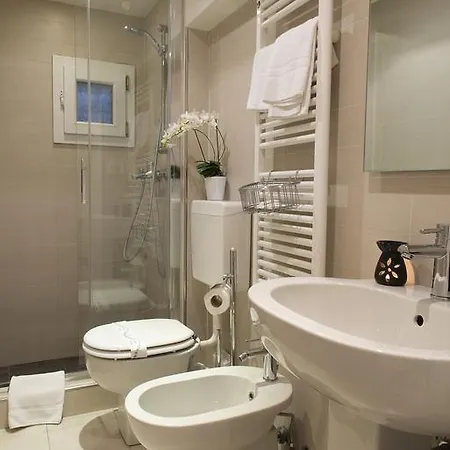 San Beneto Design Studio Apartment