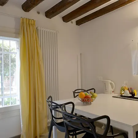Apartment San Beneto Design Studio Venice