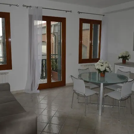 Apartment Calle Michelangelo Venice