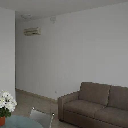 Apartment Calle Michelangelo *
