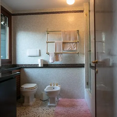 Palazzo Bragadin Apartment Venice