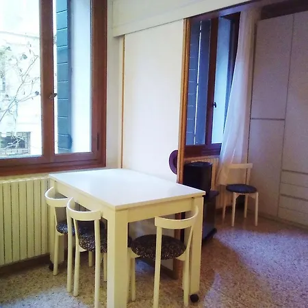 Palazzo Bragadin *