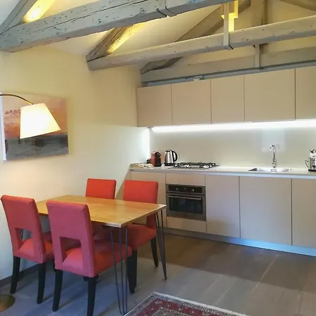 Apartment Le Conterie Blu E Rosse Venice