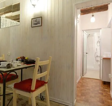 Apartment Mario 3631