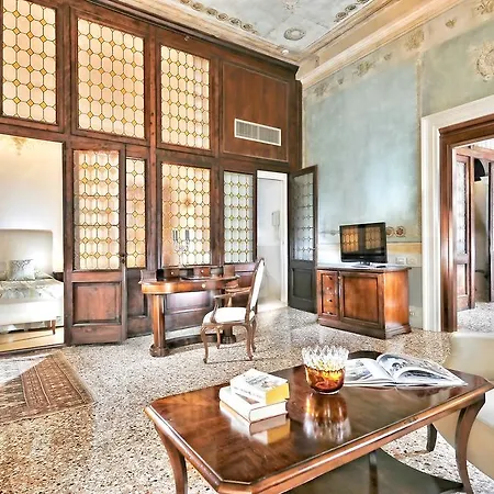 Hotel Palazzo Vitturi 3*