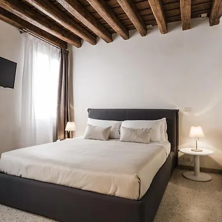 Myplace San Marco Apartment Venice