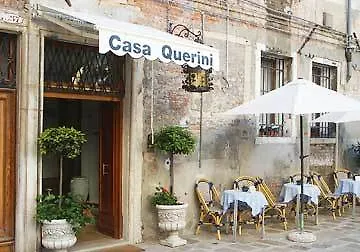 Bed & Breakfast Locanda Casa Querini 3*