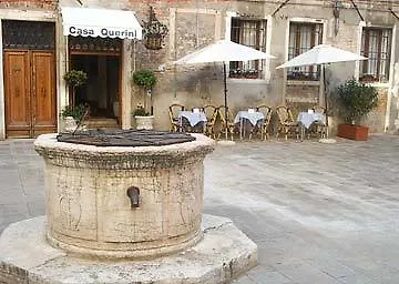 Bed & Breakfast Locanda Casa Querini 3*