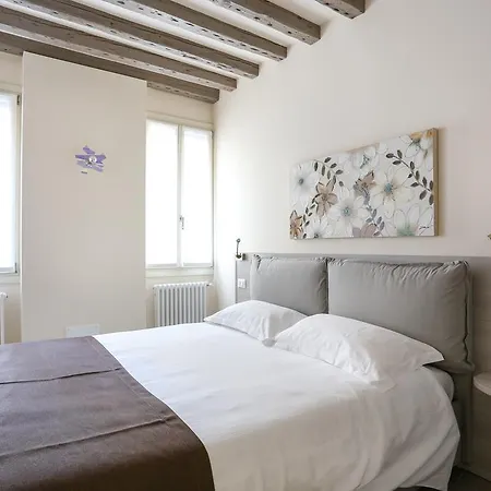 Rialto 1602 Apartment *