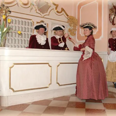Canaletto Hotel 3*