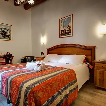 Hotel San Samuele Venice