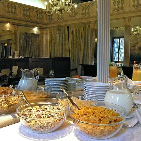 Ca' Centopietre Guest house 3*