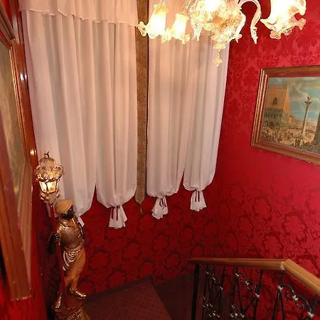 Residenza La Loggia Bed and breakfast Venecia