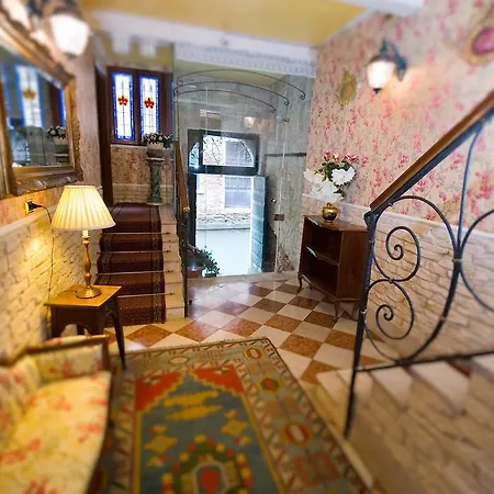 Casa de hóspedes Antico Fiore 3*