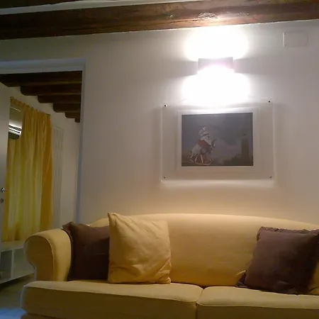 San Beneto Design Studio * Venice
