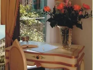Aspasia Hotel 5*