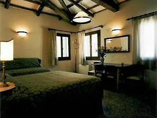 Al Saor Hotel 2*