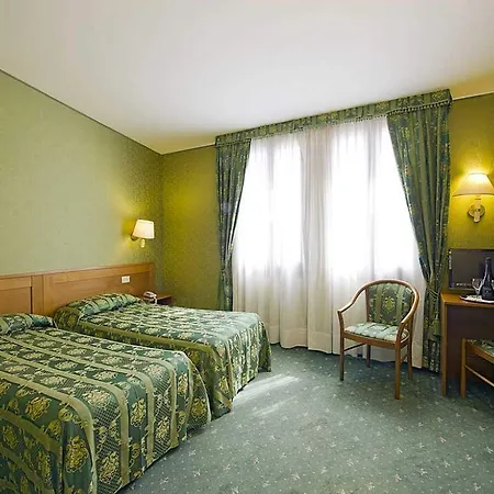 Spagna 3*