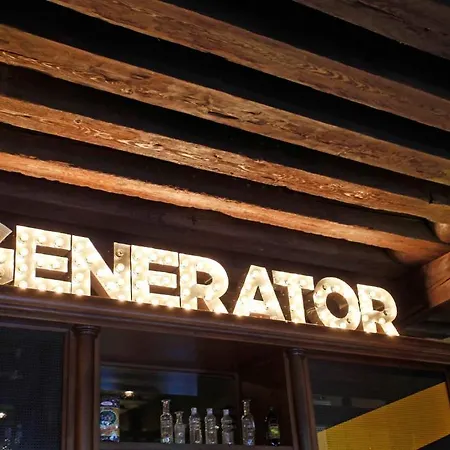 Hostal Generator