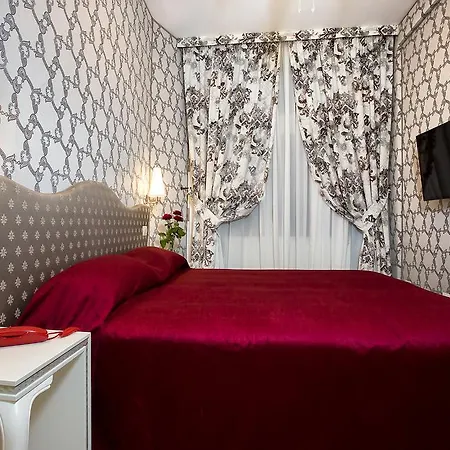 Ca' Nobile Corner Hotel
