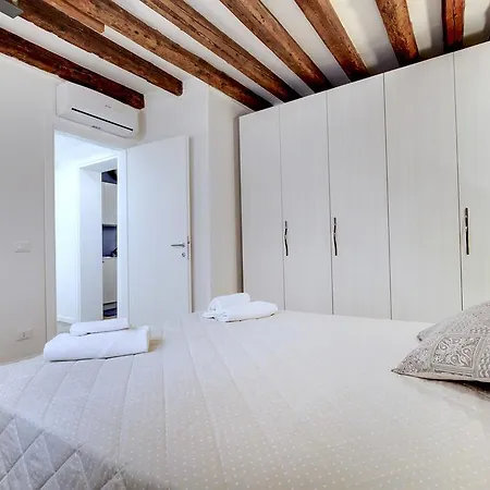 Apartment Ca' Della Darsena - Arsenale By Wonderful Italy *