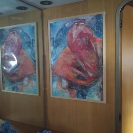 Yacht Diva * 威尼斯