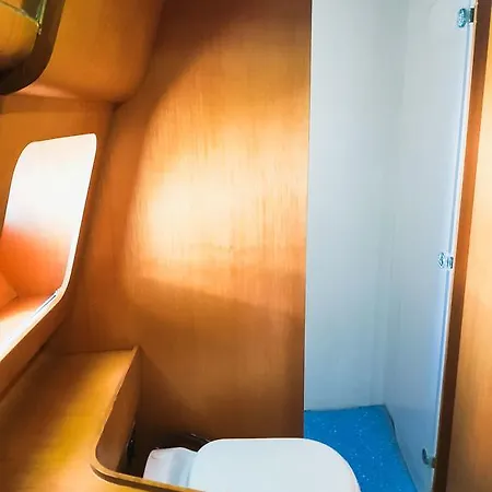 Yacht Diva 船屋 威尼斯