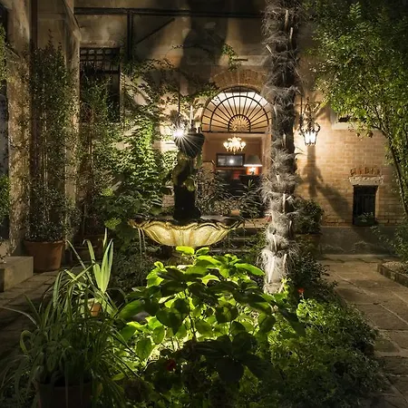 Guest house La 818 Venice