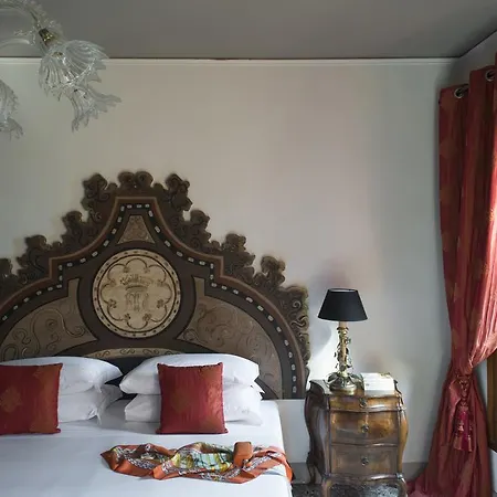 La 818 Guest house