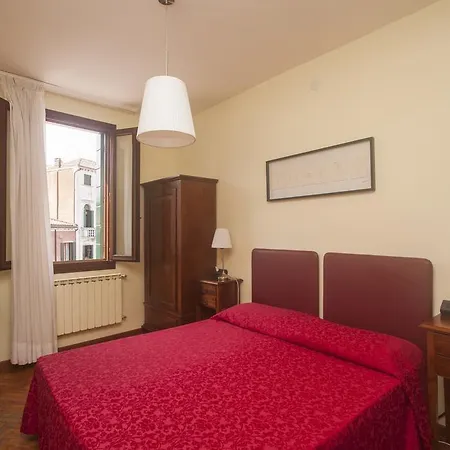 Dalla Mora Hotel Venice