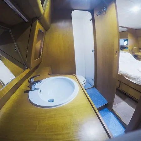 Yacht Diva Båthotell Venedig