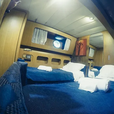 Yacht Diva 船屋 威尼斯