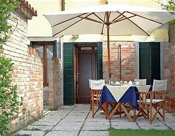 Gasthof Alloggi Marinella Venedig