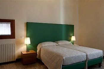 Foresteria Levi 2* Wenecja