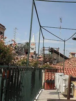 De L'osmarin Suites Benátky
