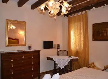 Guest house Residenza Santo Stefano Venice