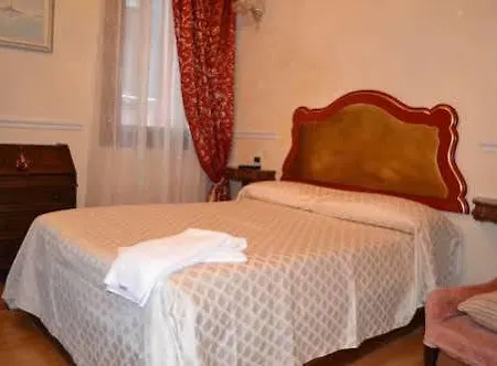 Residenza Santo Stefano Venice