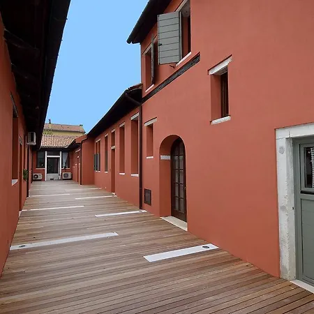 Blue Lagoon Apartment Venice