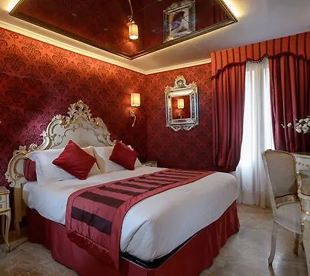 Canaletto Hotel 3*
