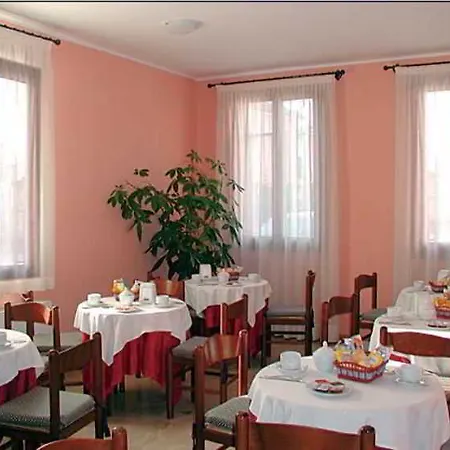 Altieri Hotel