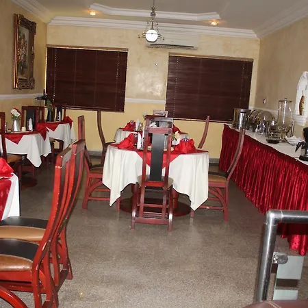 Bestway Luxury Hotel 3*