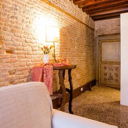 Ca' Della Corte Flats * Venice