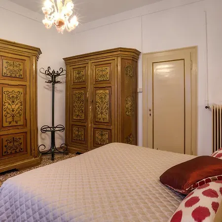 Ca' Della Corte Flats * Venice