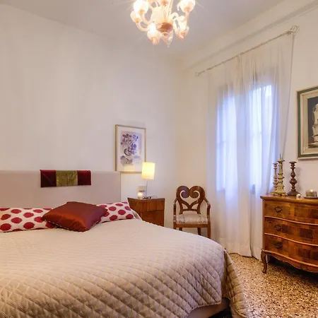 Ca' Della Corte Flats Apartment Venice