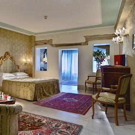 Al Ponte Antico Hotel