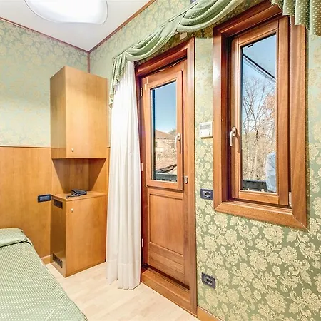 Atlantide Hotel