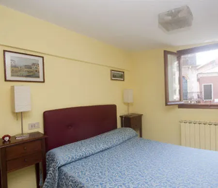 Hotel Dalla Mora *