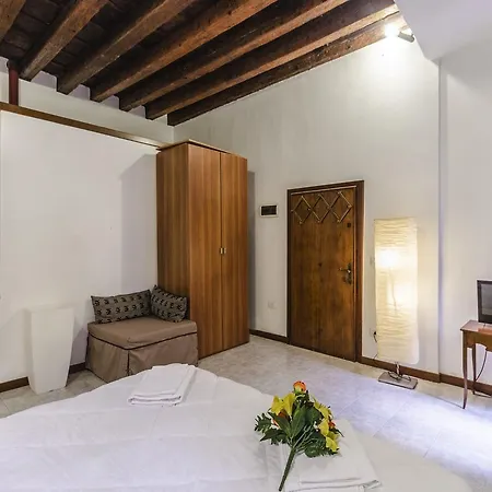 Apartment San Marco