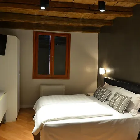 Tiepolo Charme Apartman *