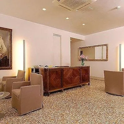 Hotel San Zulian